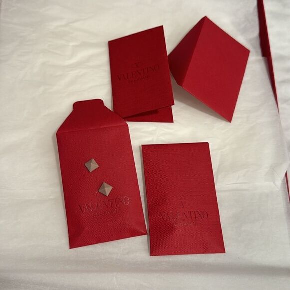 Valentino Garavani Poudre tan nude blush Rockstud T-Strap Sandal tonal heels 38 - Picture 14 of 15